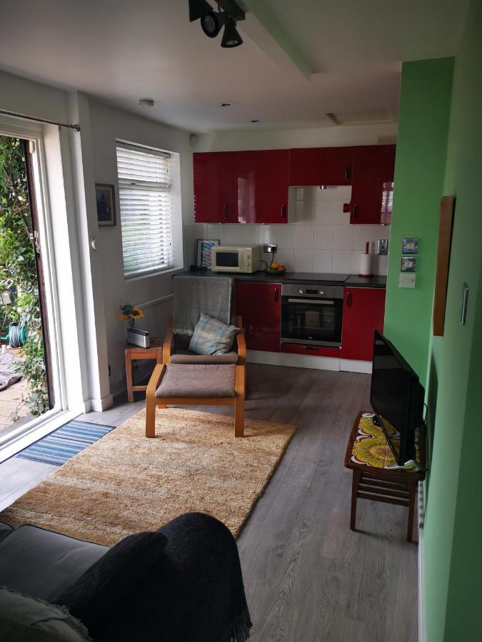 Bungalow With Parking, Near Preston Park Brighton Exteriör bild