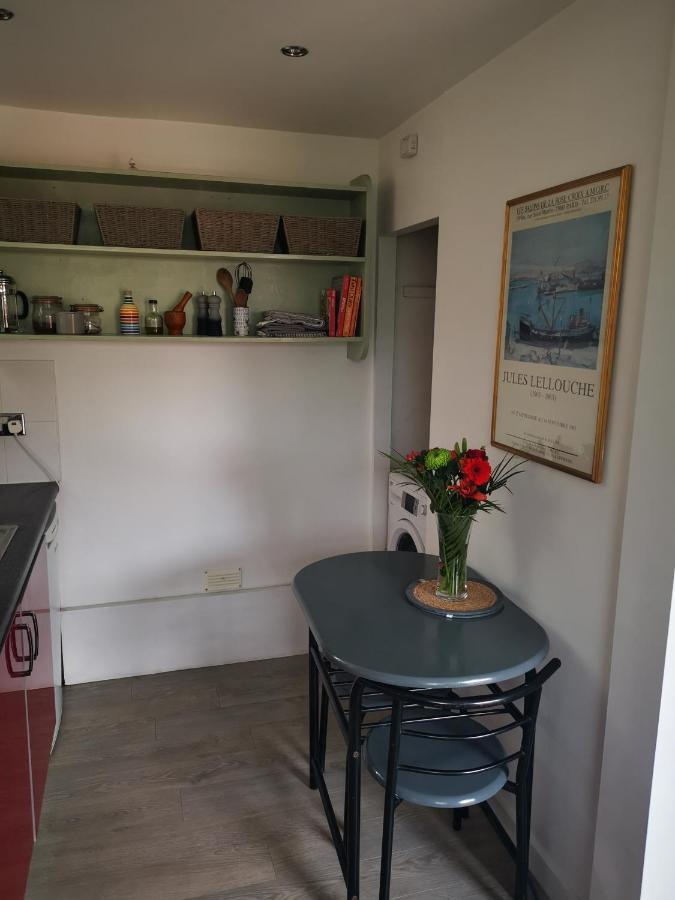 Bungalow With Parking, Near Preston Park Brighton Exteriör bild