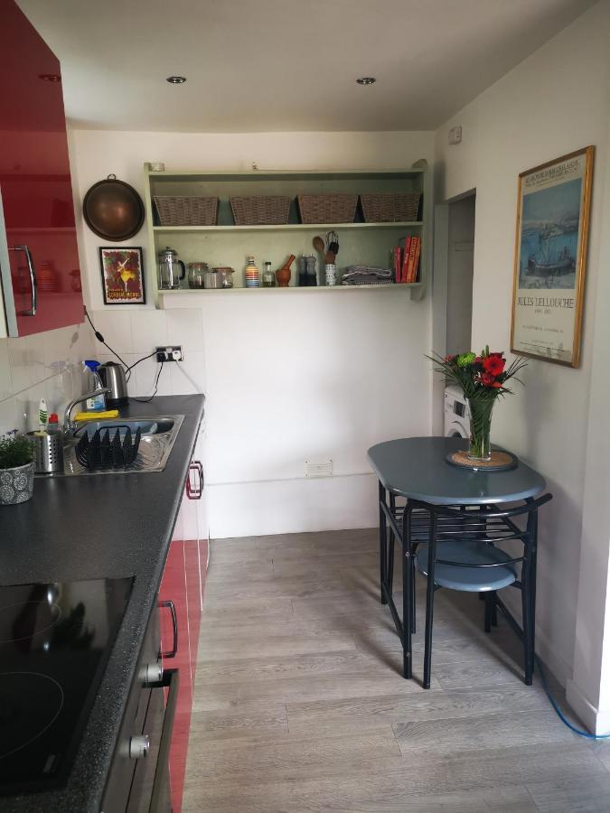 Bungalow With Parking, Near Preston Park Brighton Exteriör bild