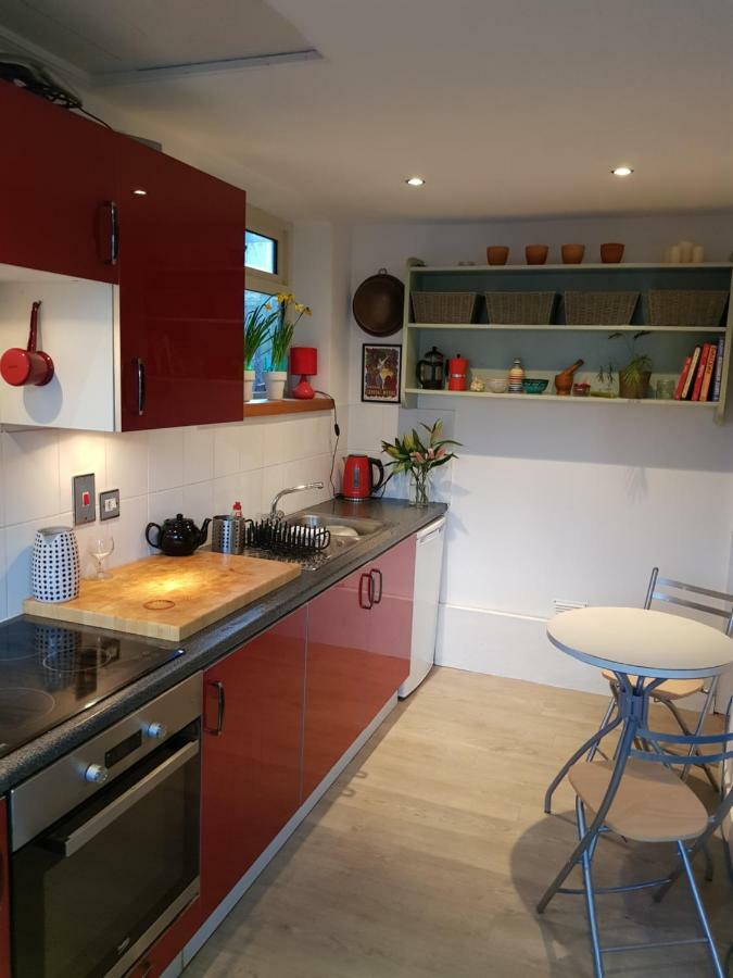 Bungalow With Parking, Near Preston Park Brighton Exteriör bild